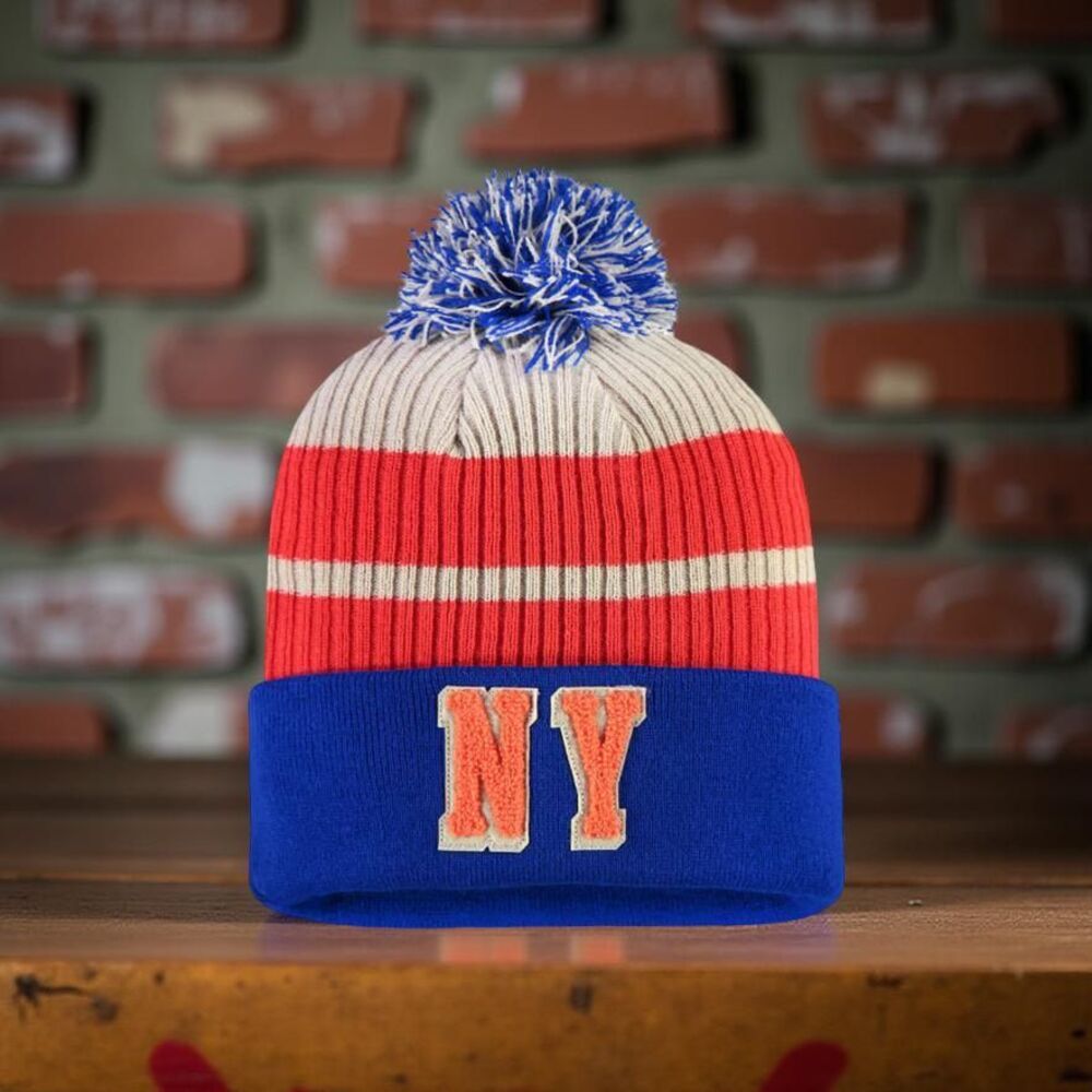 New York Islanders Fanatics True Classics Cuffed Knit Hat with Pom Royal NEW
